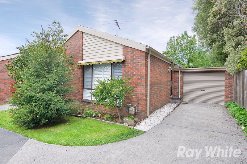 74 Boronia Road, BORONIA VIC 3155