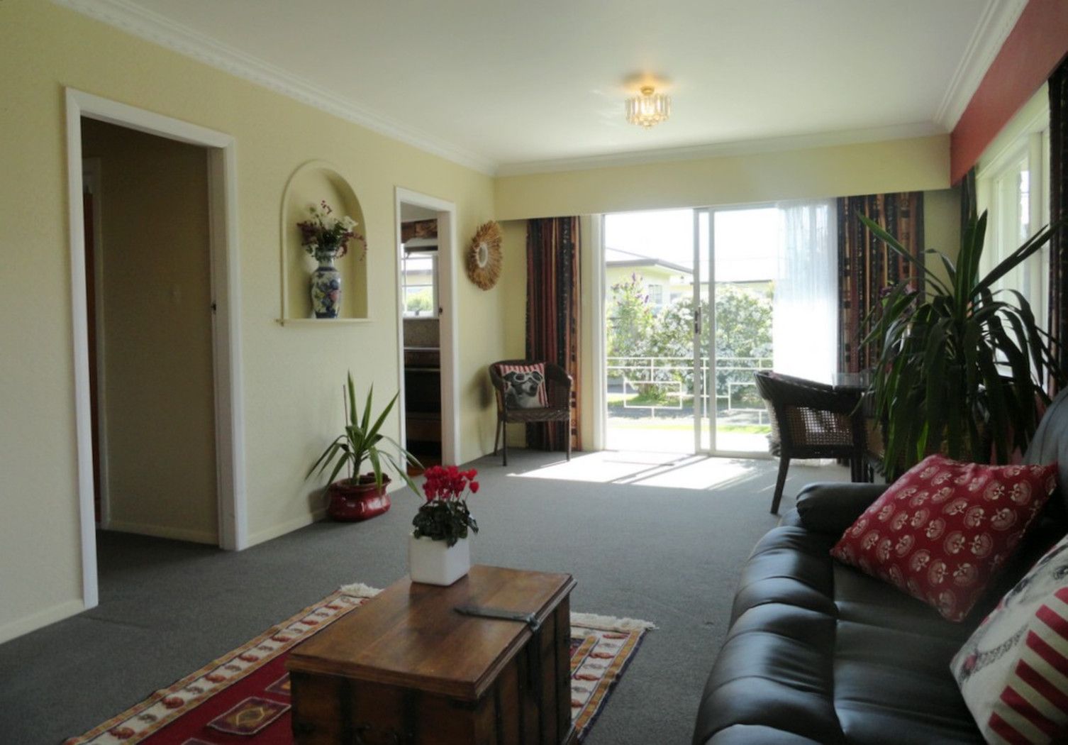 2/11 Leicester Street, STOKE, Nelson City