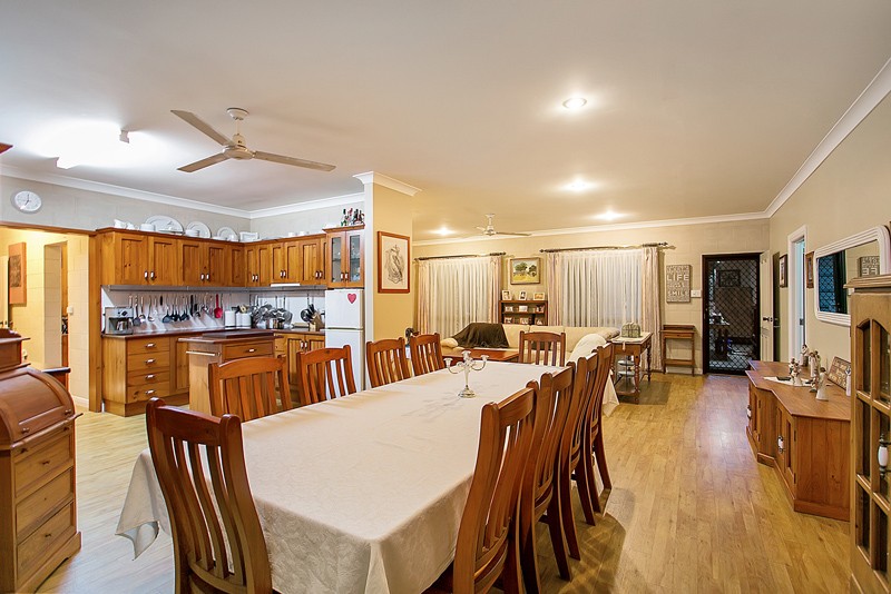 13 Tryal Street, BENTLEY PARK, QLD 4869