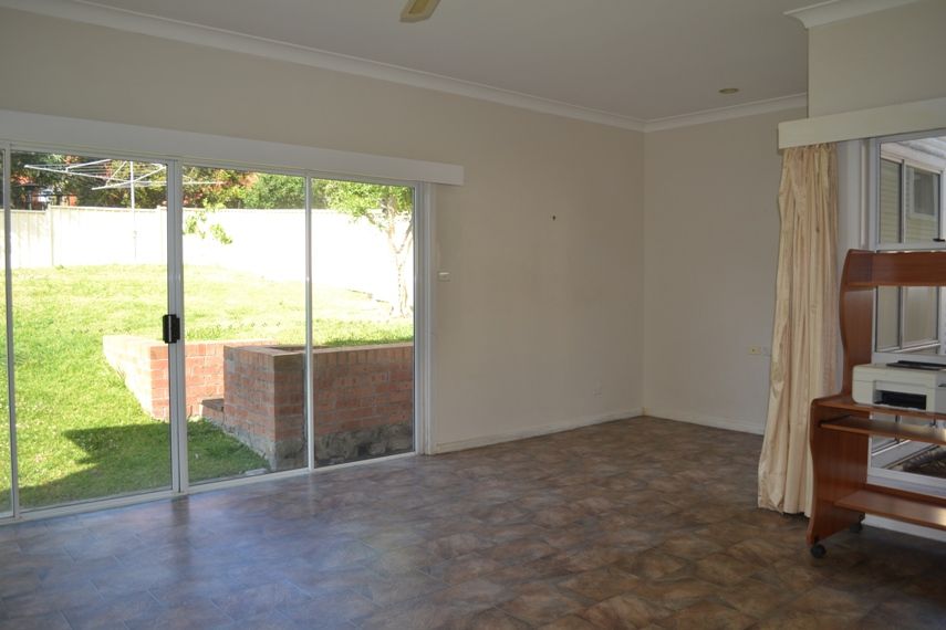 31 London Drive, WEST WOLLONGONG, NSW 2500