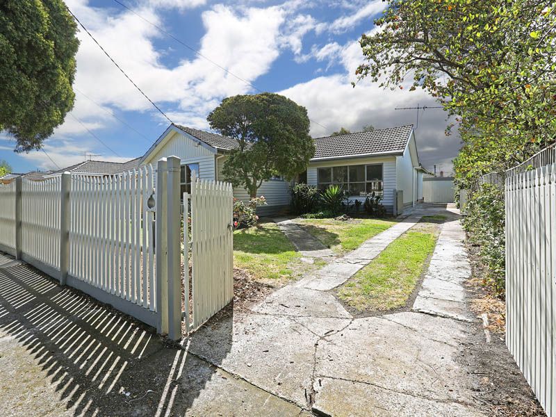 42 Davis Street, BELMONT, VIC 3216