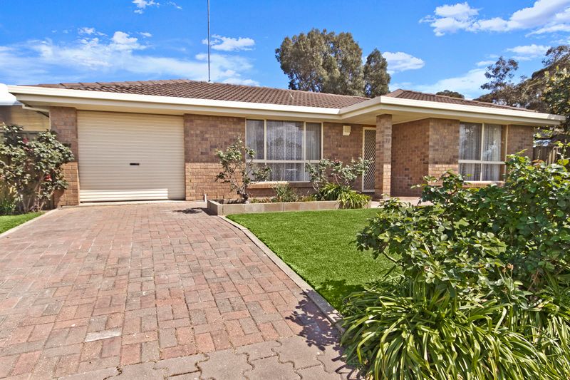 18 General Drive, PARALOWIE SA 5108