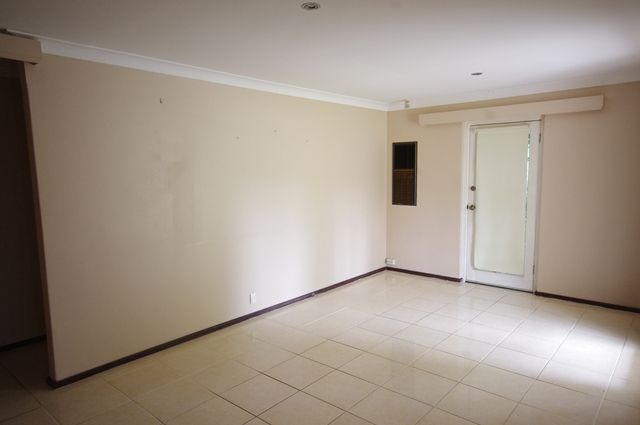 3 Binstead Court, KOONDOOLA, WA 6064