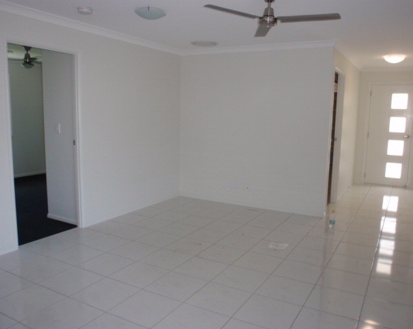 12 Scotts Peak Drive, CAPELLA, QLD 4723