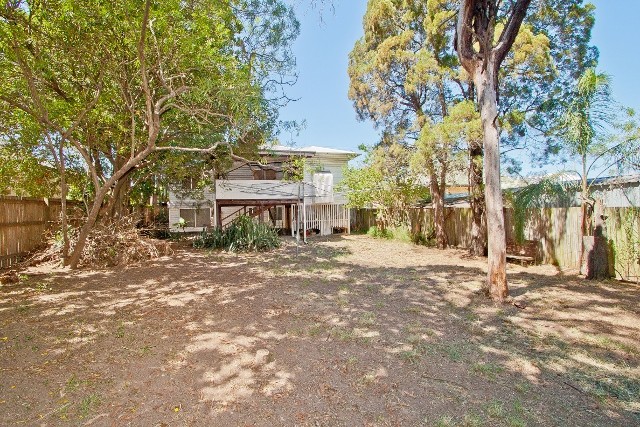 27 Myla Terrace, TENNYSON, QLD 4105