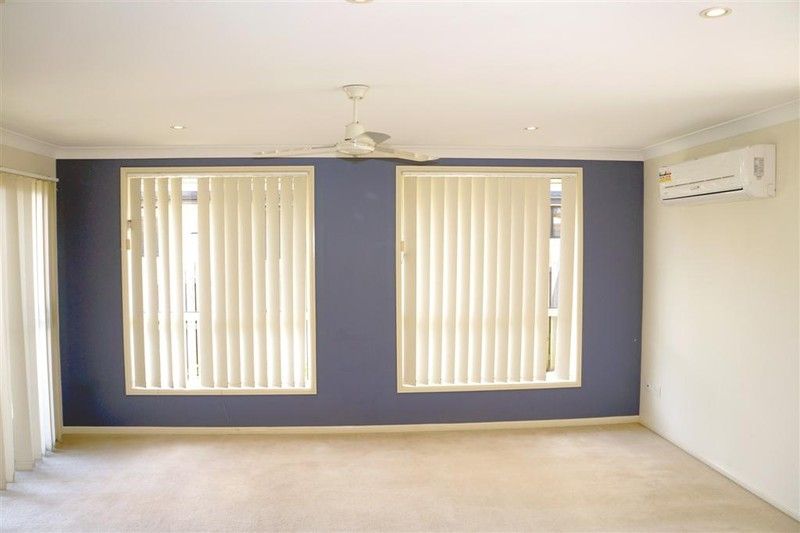 5 Julius Crescent, CLINTON, QLD 4680