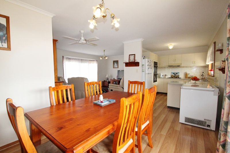 42 Masters Street, RIVERTON, SA 5412