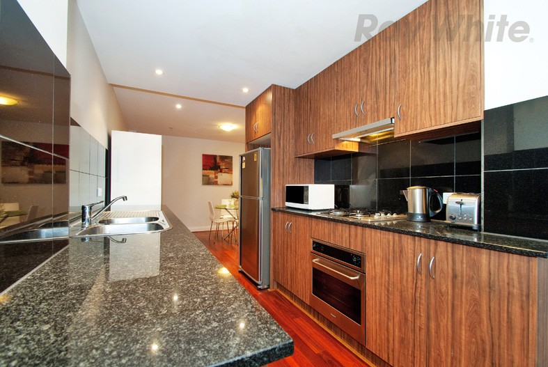 24/374 Lygon Street, BRUNSWICK EAST, VIC 3057