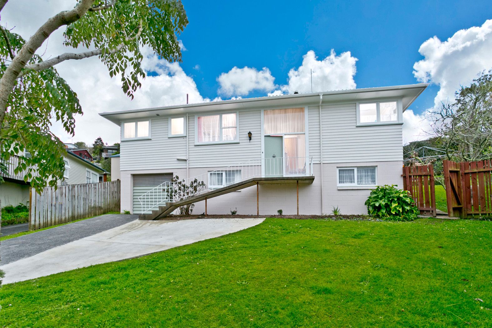 30 Sovereign Place, GLENFIELD, North Shore City