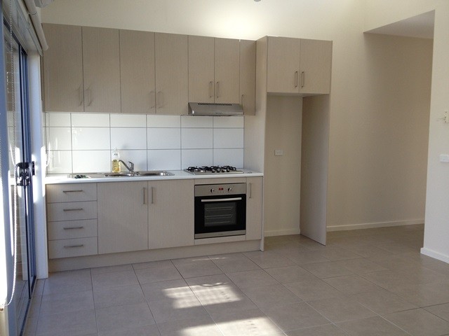 4/1 Mahoneys Road, RESERVOIR, VIC 3073