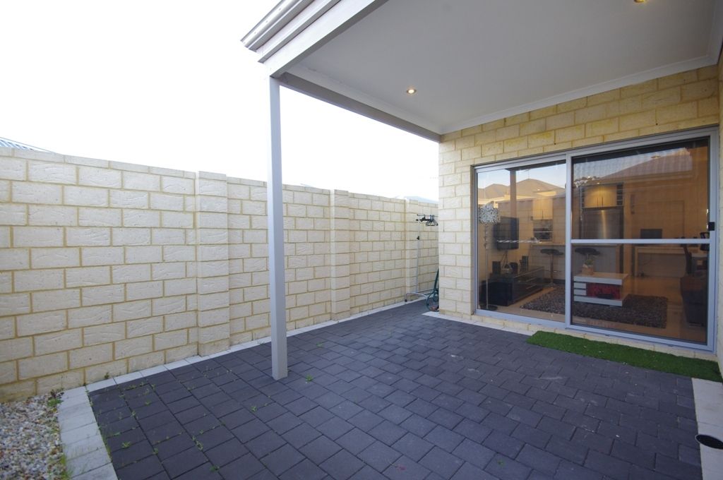 22c Ravenswood Drive, NOLLAMARA, WA 6061