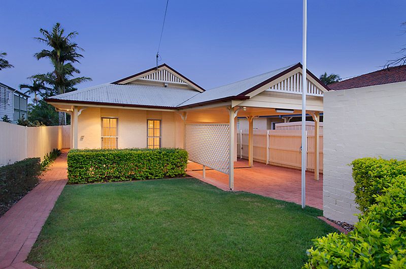 31 Goodwood Street, HENDRA, QLD 4011