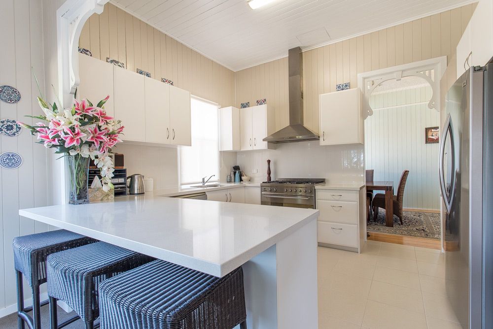 18 Collins Street, ANNERLEY, QLD 4103