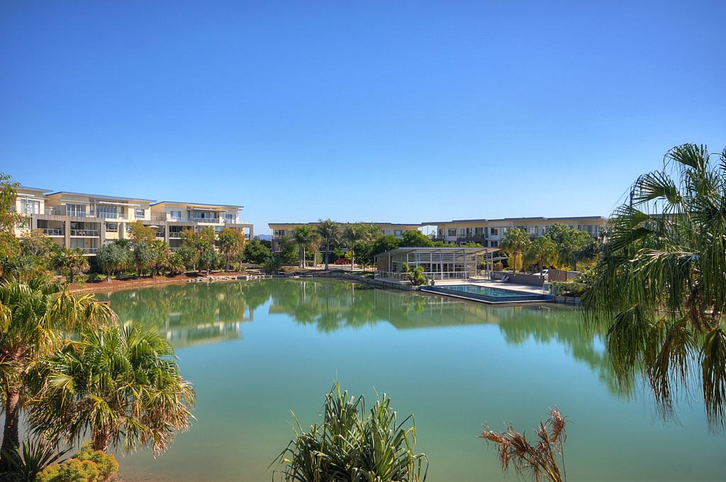 227/3 Pendraat Parade, HOPE ISLAND, QLD 4212