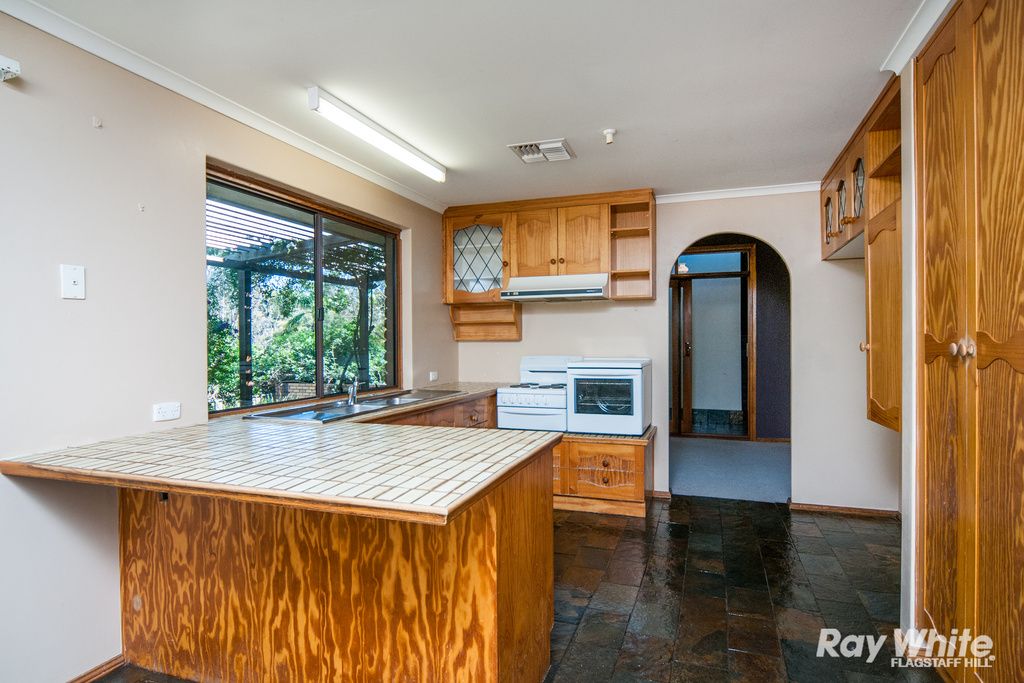 7 Gorelon Drive, FLAGSTAFF HILL, SA 5159