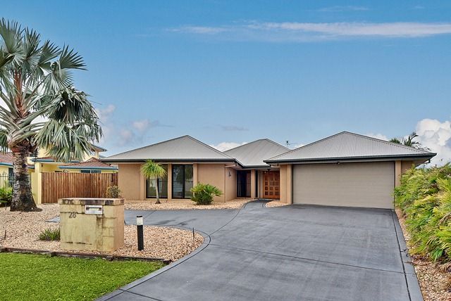 28 Wallaby Circuit, PELICAN WATERS QLD 4551