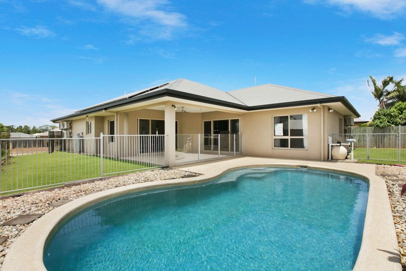 Smithfield, QLD 4878