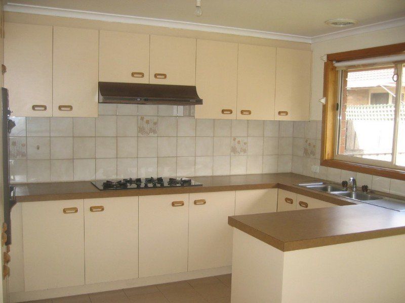 2/9 Albert Avenue, OAKLEIGH, VIC 3166