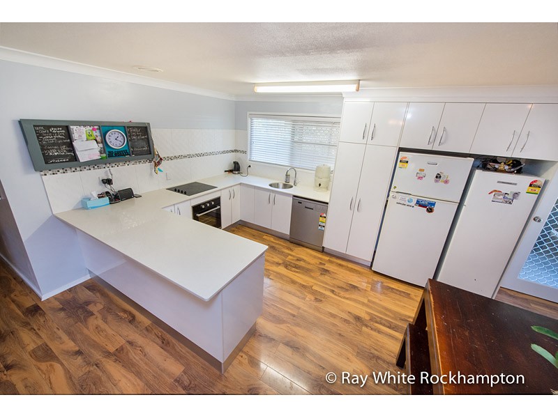 1 Buxton Drive, GRACEMERE, QLD 4702