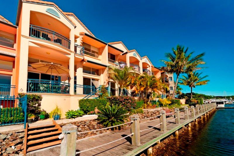 58 John Lund Drive, Hope Island QLD 4212