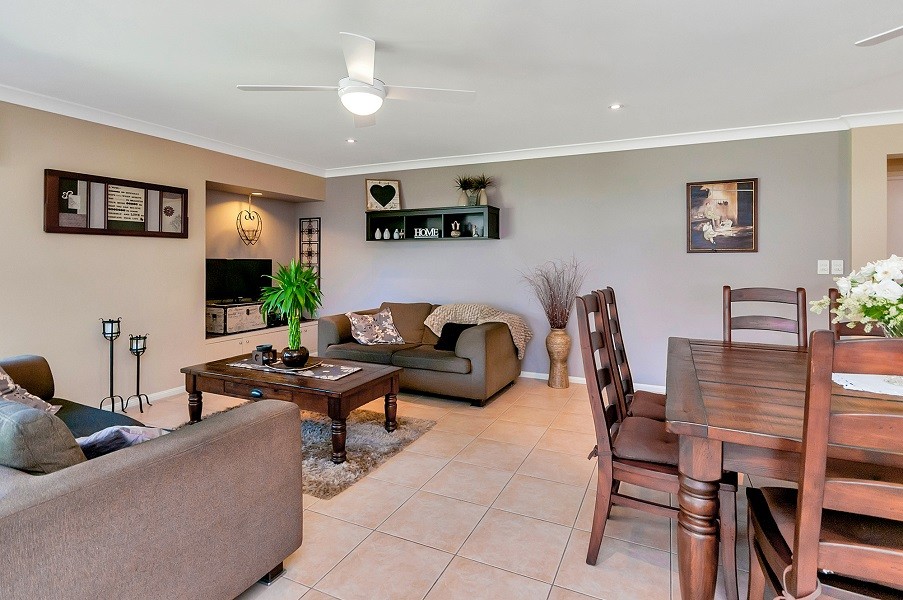82 Jacana Crescent, FLINDERS VIEW, QLD 4305