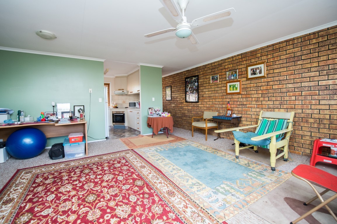 Unit 6/6 Honey Street, Harristown, QLD 4350