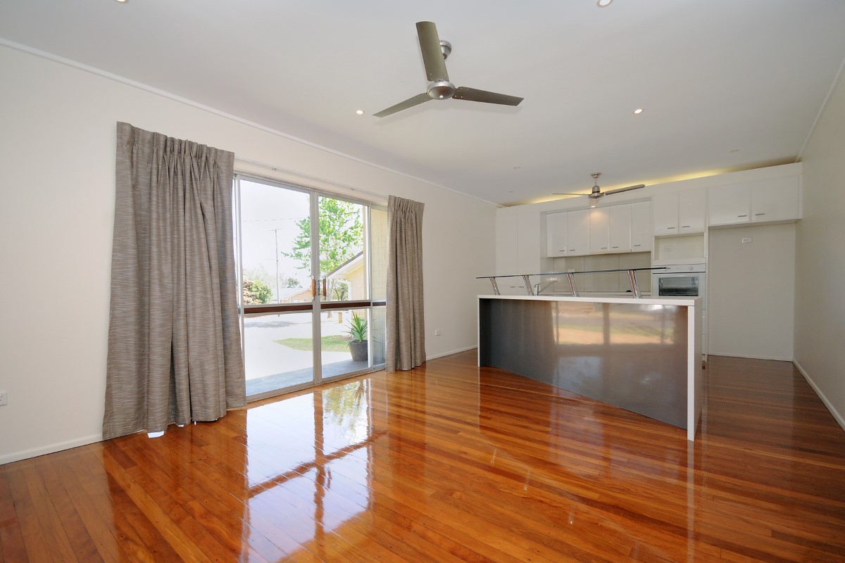 5 Garvey Street, MOUNT LOFTY, QLD 4350