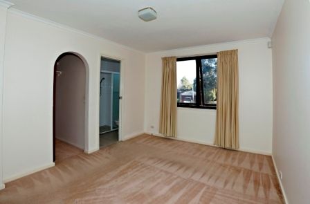 2 Crossley Close, MELBA, ACT 2615