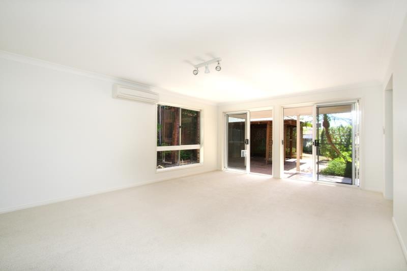 11 Poinciana Close, MOUNT GRAVATT EAST, QLD 4122