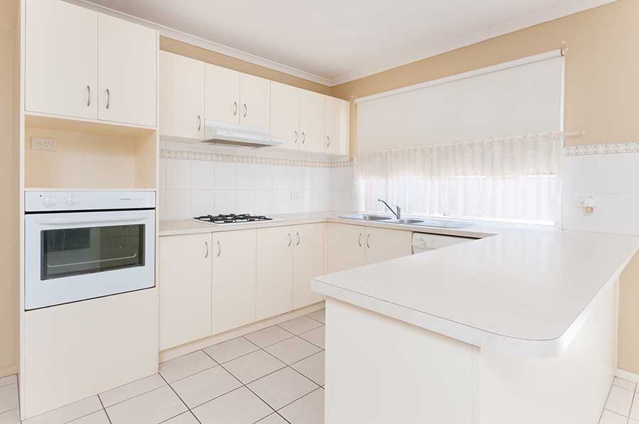52 Woodlea Crescent, CRAIGIEBURN, VIC 3064