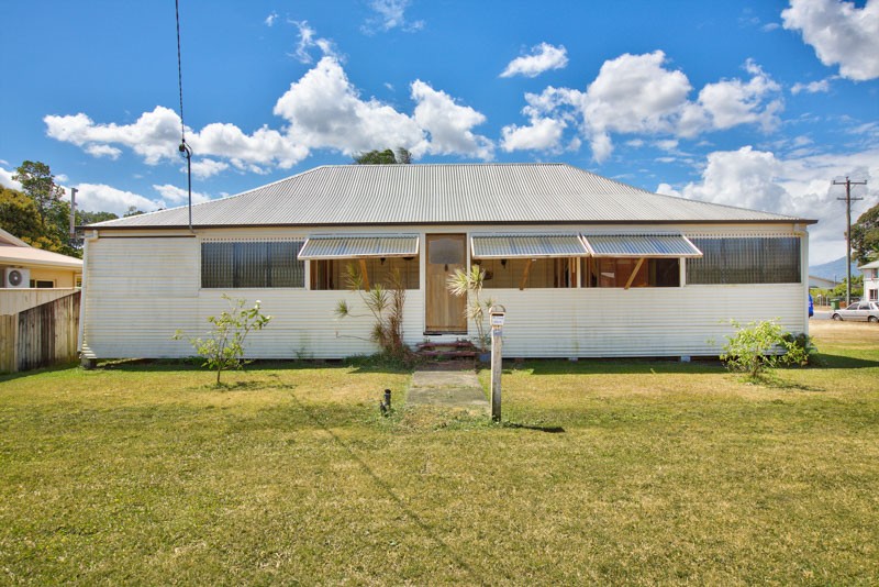 2 Davids Street, GORDONVALE, QLD 4865