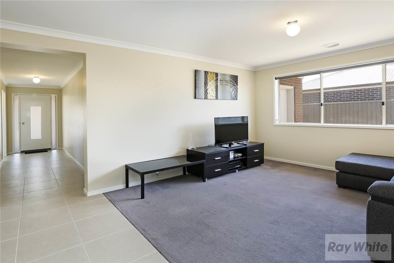 11 Musk Duck Court, LARA, VIC 3212