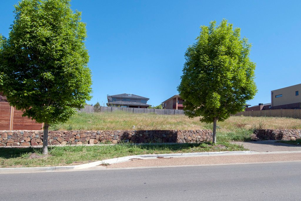66 Linacre Drive, BUNDOORA, VIC 3083