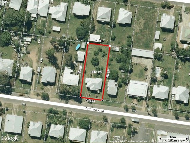 33 Armstrong Street, Berserker, QLD 4701