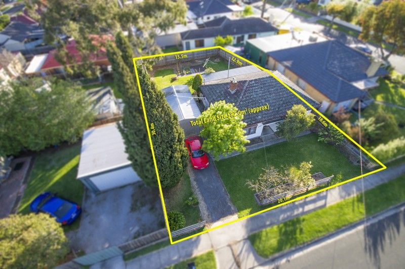 18 Leman Crescent, NOBLE PARK, VIC 3174