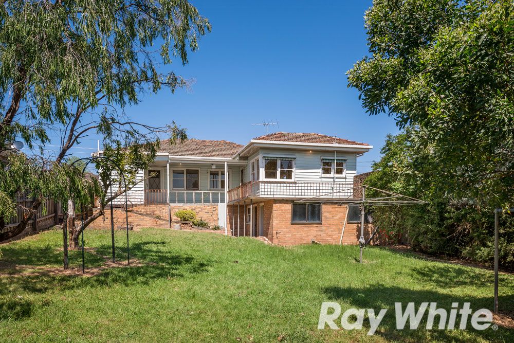 44 Chapman Street, MACLEOD, VIC 3085