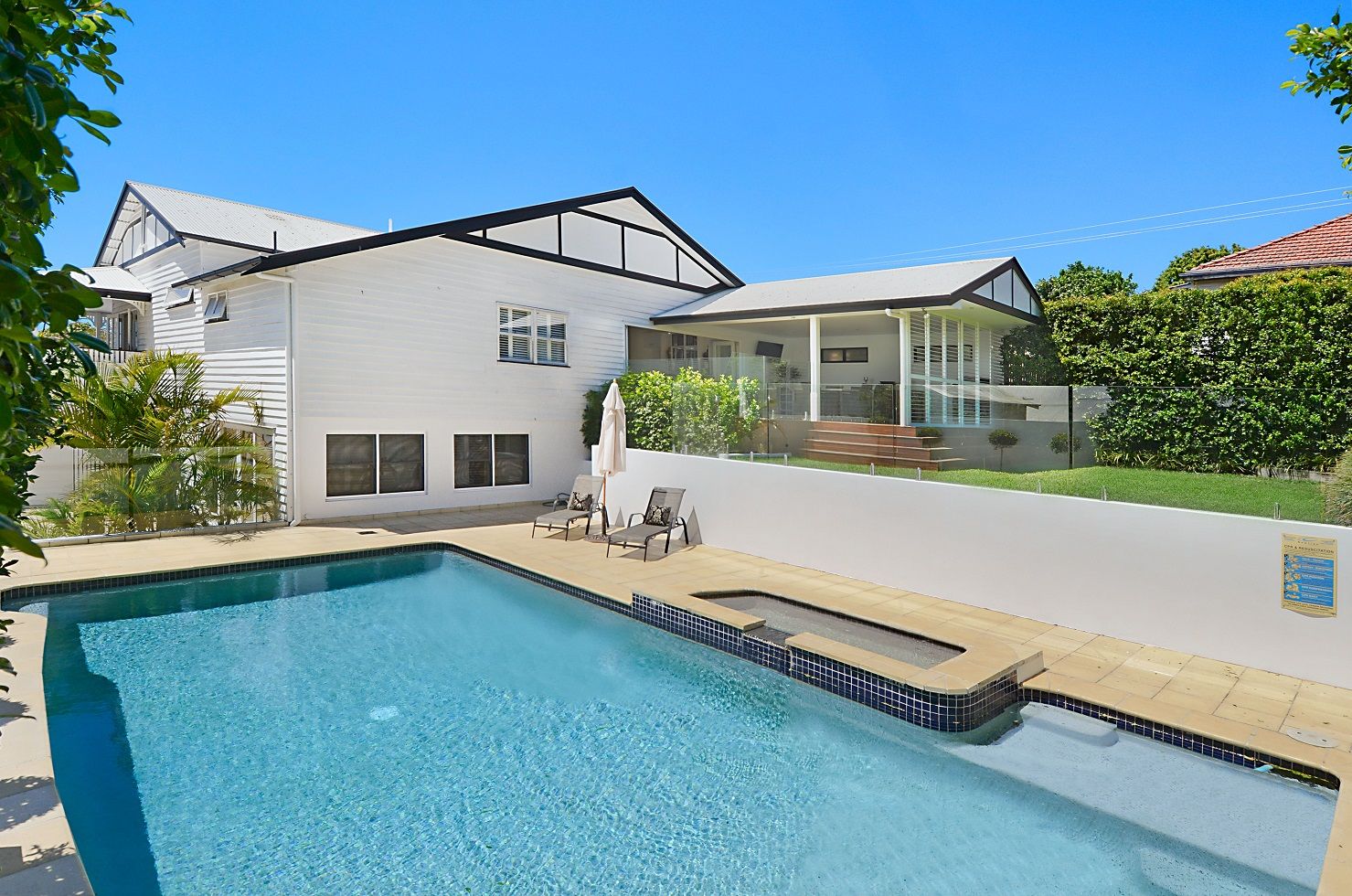 6 Boston Street, CLAYFIELD, QLD 4011