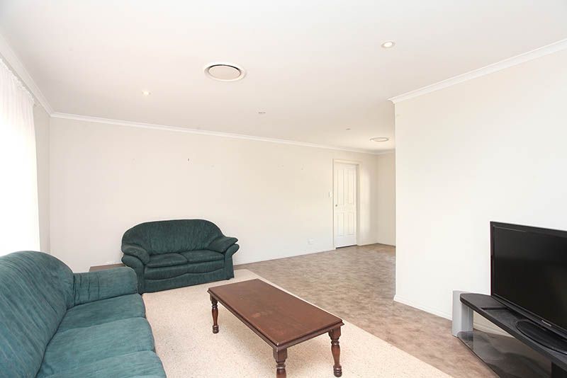 9 Houghton Street, CLARE, SA 5453