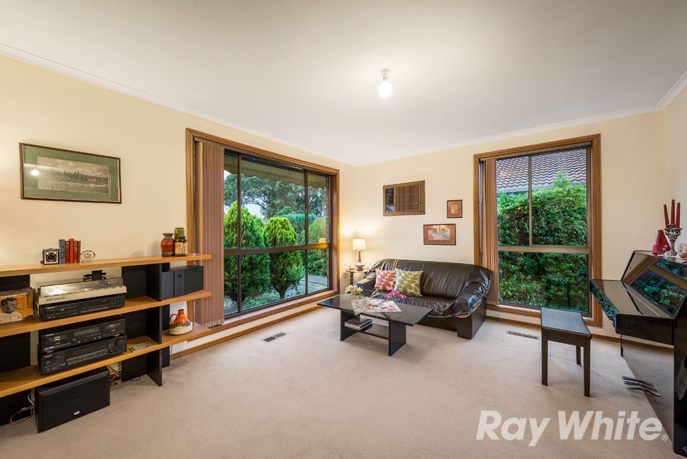 53 Moorhead Drive, MILL PARK, VIC 3082