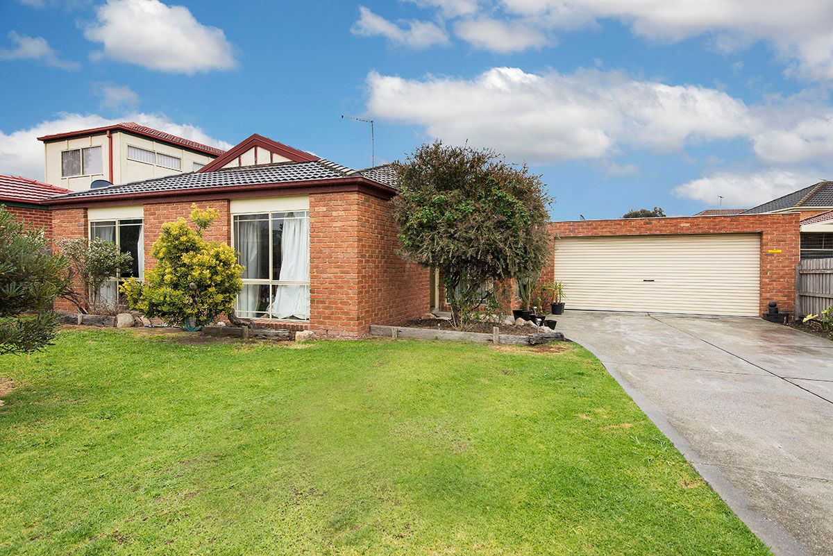 21 Pollock Drive, MILL PARK VIC 3082