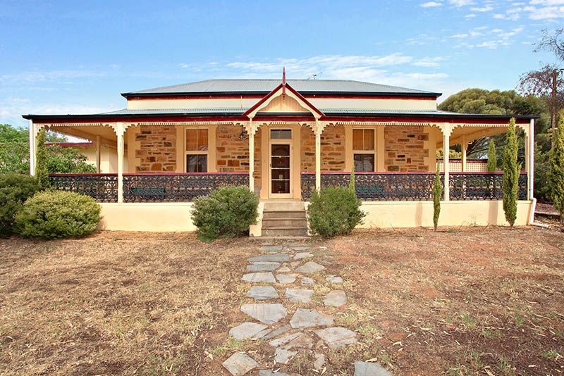 5 Linkson Street, Burra SA 5417