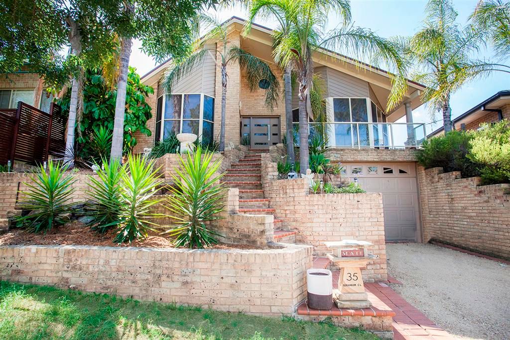 35 Geranium Close, GLENMORE PARK NSW 2745