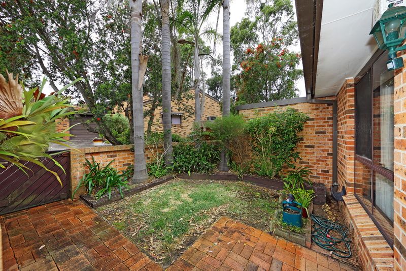 19/27 Bowada Street, BOMADERRY, NSW 2541