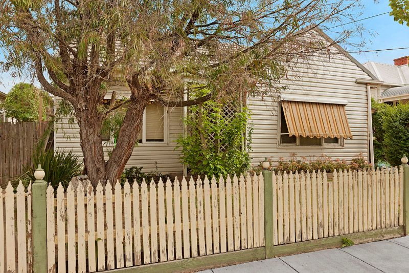10 Buckley Street, CARNEGIE, VIC 3163