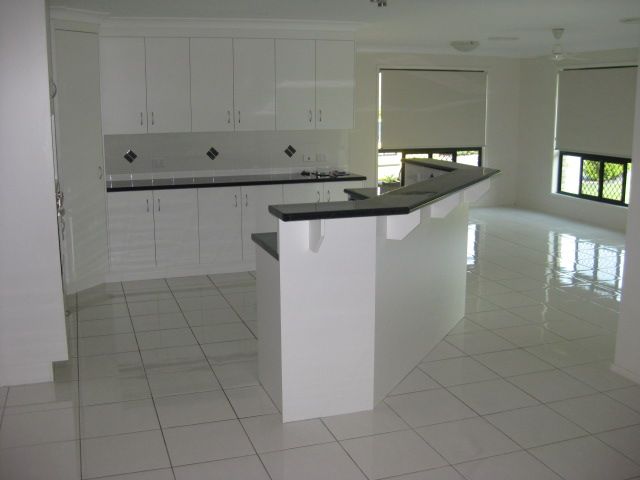 19 Walnut Avenue, NORMAN GARDENS, QLD 4701