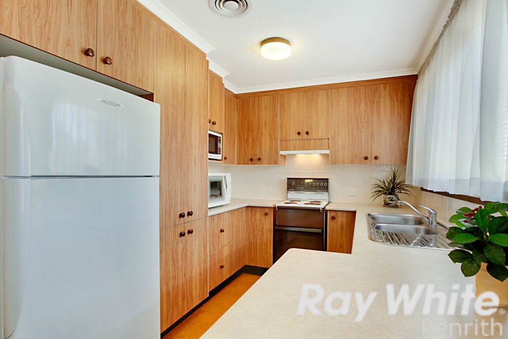 11 Charles Todd Crescent, WERRINGTON COUNTY, NSW 2747