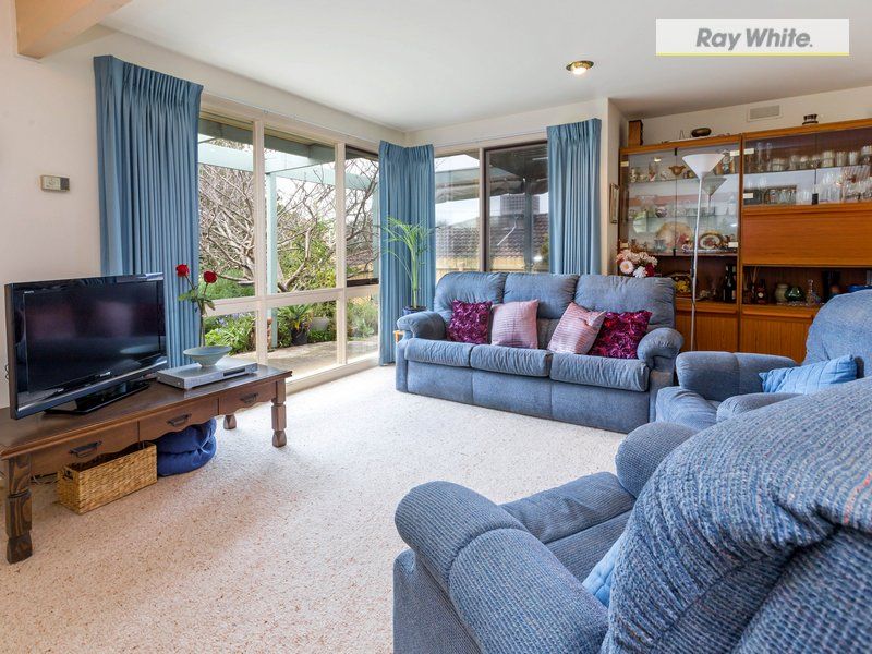 6 Walpole Avenue, ROSEBUD, VIC 3939