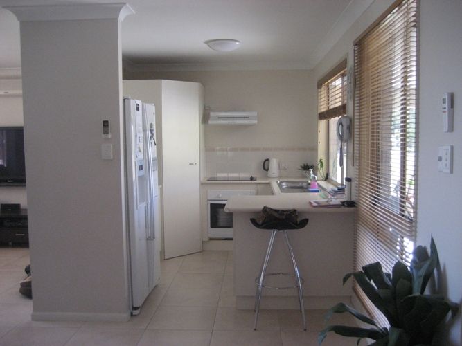 7 Pineneedle Court, PACIFIC PINES, QLD 4211