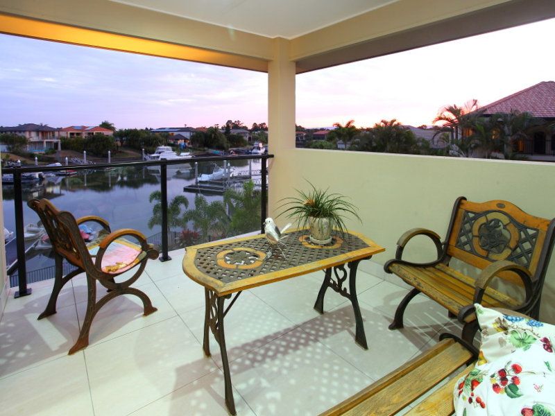 2136 Beaufort Way, HOPE ISLAND, QLD 4212