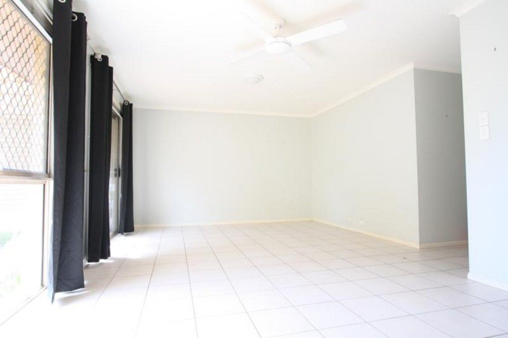2/60 Rialto Street, COORPAROO, QLD 4151